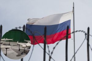Иран, Россия
